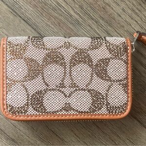 Coach Soho Small Zip Around Card Case. Crystal Signature Jaquard.  Like New.